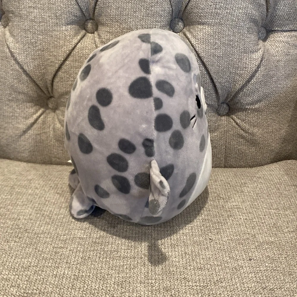 NWT! 8” Isis the Seal Squishmallow squishmallows plush stuffed animals toy